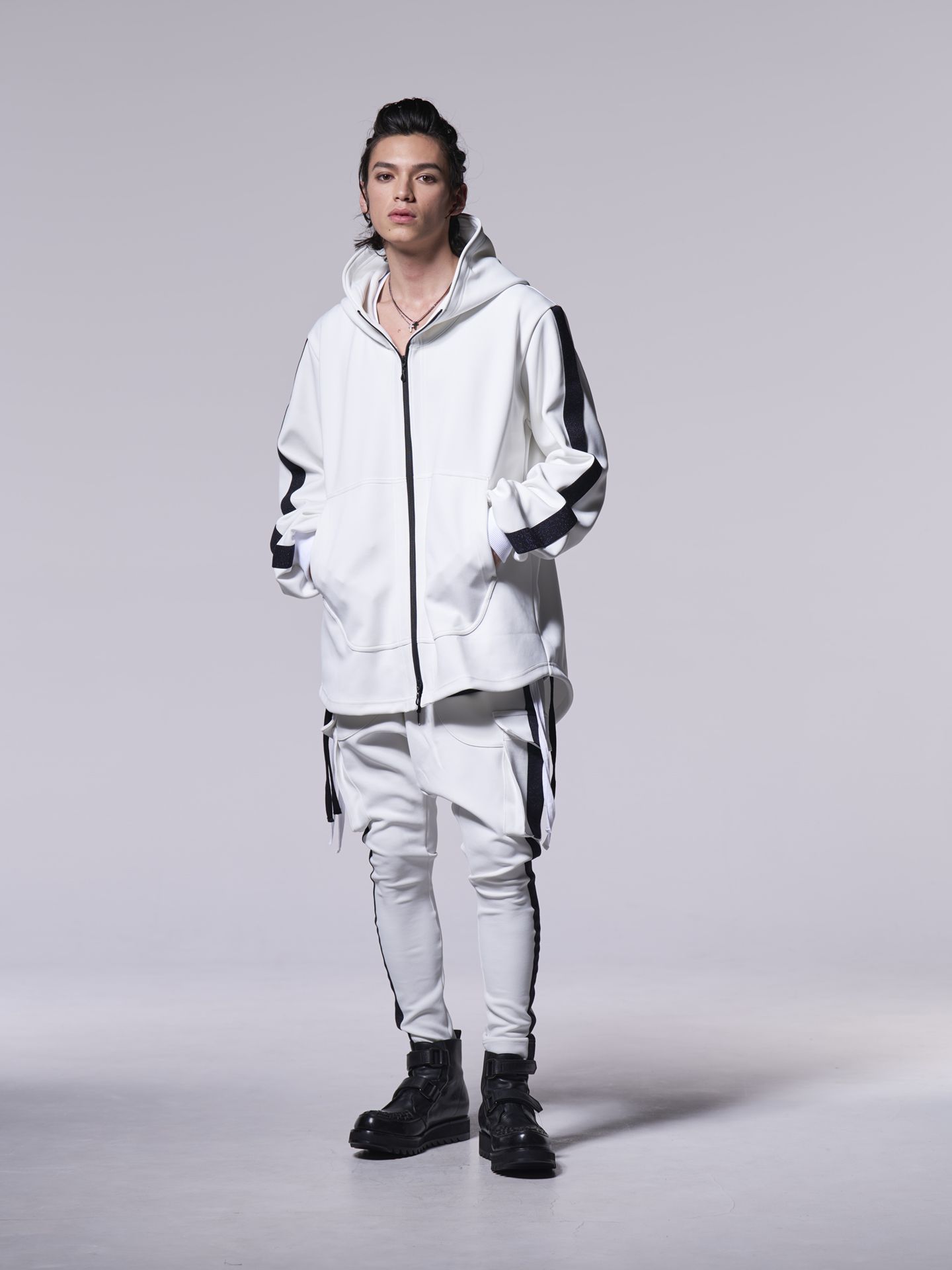 《予約品》  Line Hoodie / ラインパーカー / ホワイト