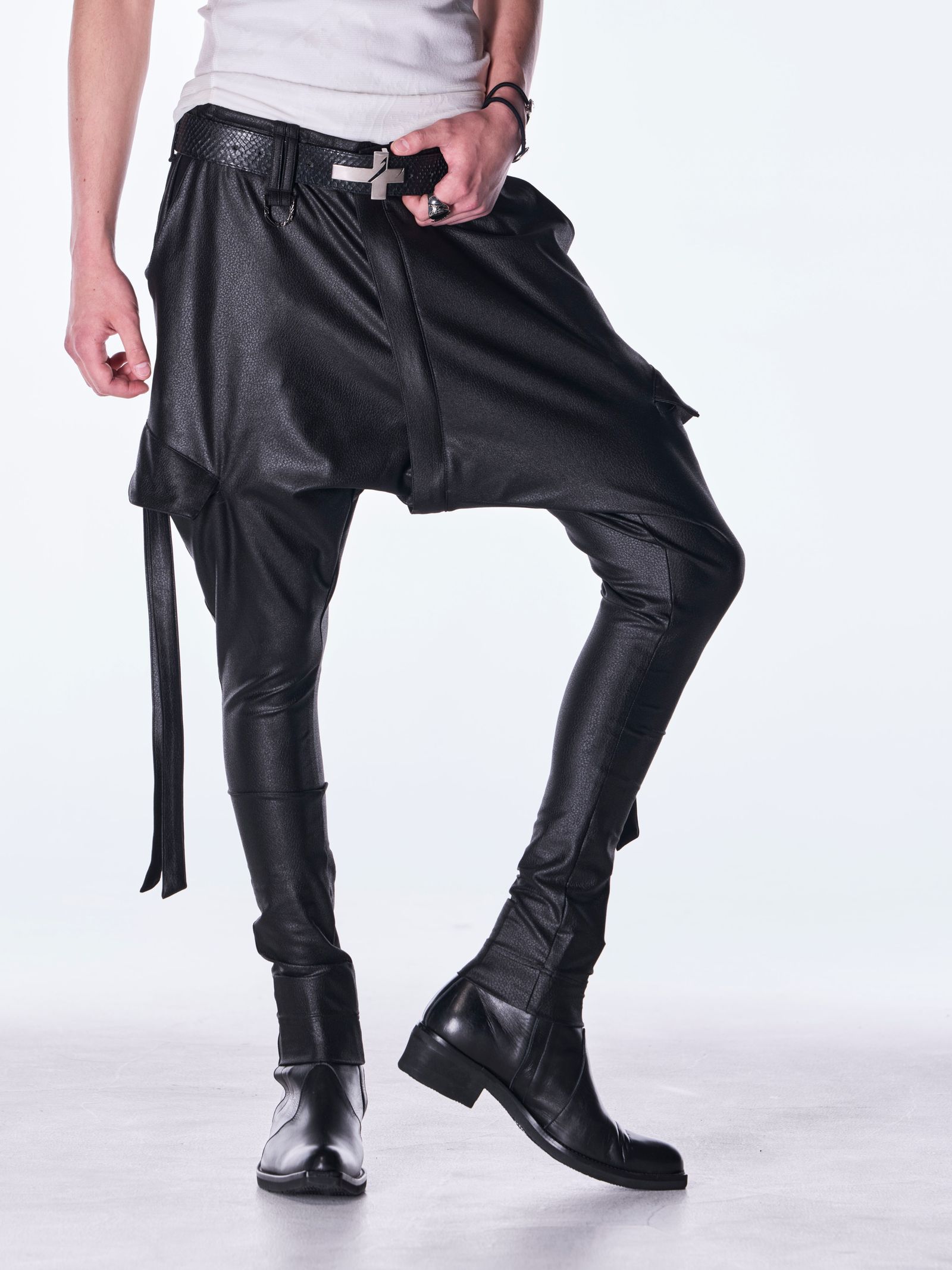 【予約品 6月29日(月) 締切】Emboss Silley Jersey Sarrouel Bondage Pants / サルエル ボンデージパンツ / ブラック