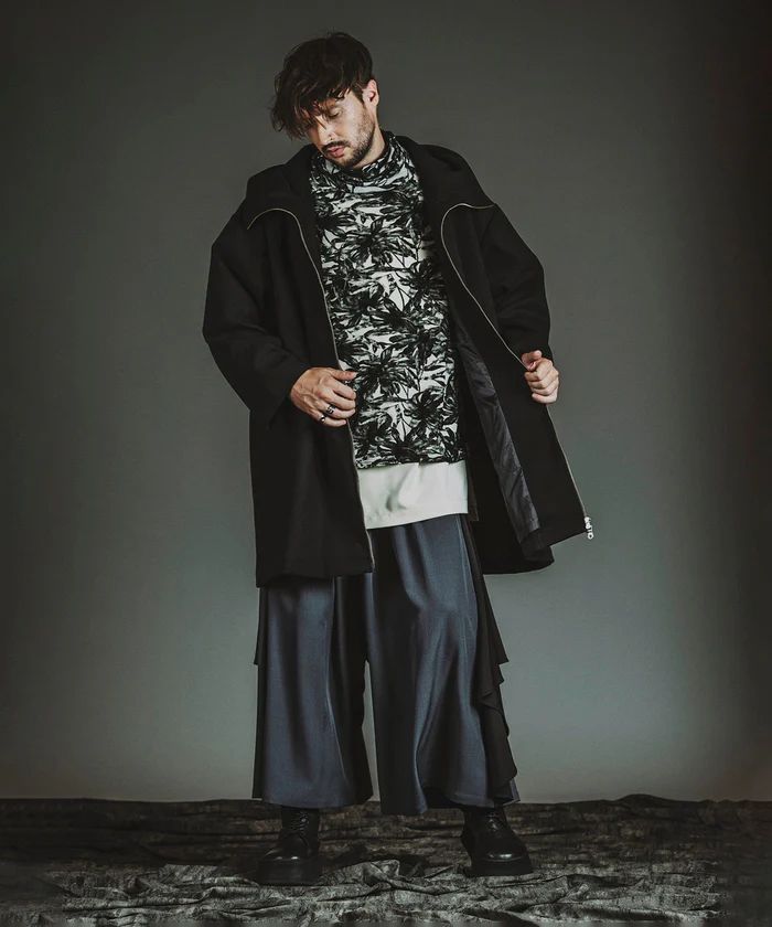 ボリュームネックギャザードレープPO BLACK【NO ID.】