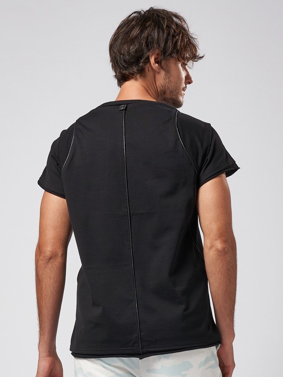 《予約品》 piping cut&sewn / Tシャツ / ブラック