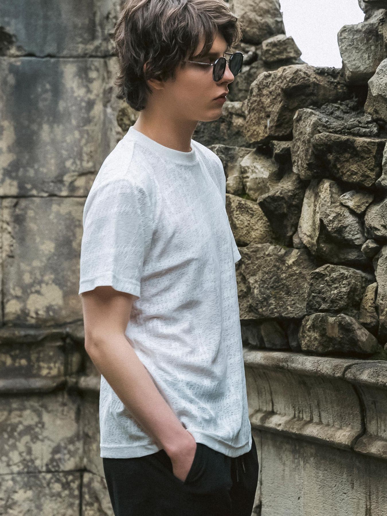 RANDOM HOUNDSTOOTH JACQUARD T-SHIRT / ホワイト【1PIU1UGUALE3 RELAX 】