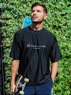 《予約品3月3日18：00締め》 handwriting RUSH OVER T / ラッシュガードTシャツ / ブラック