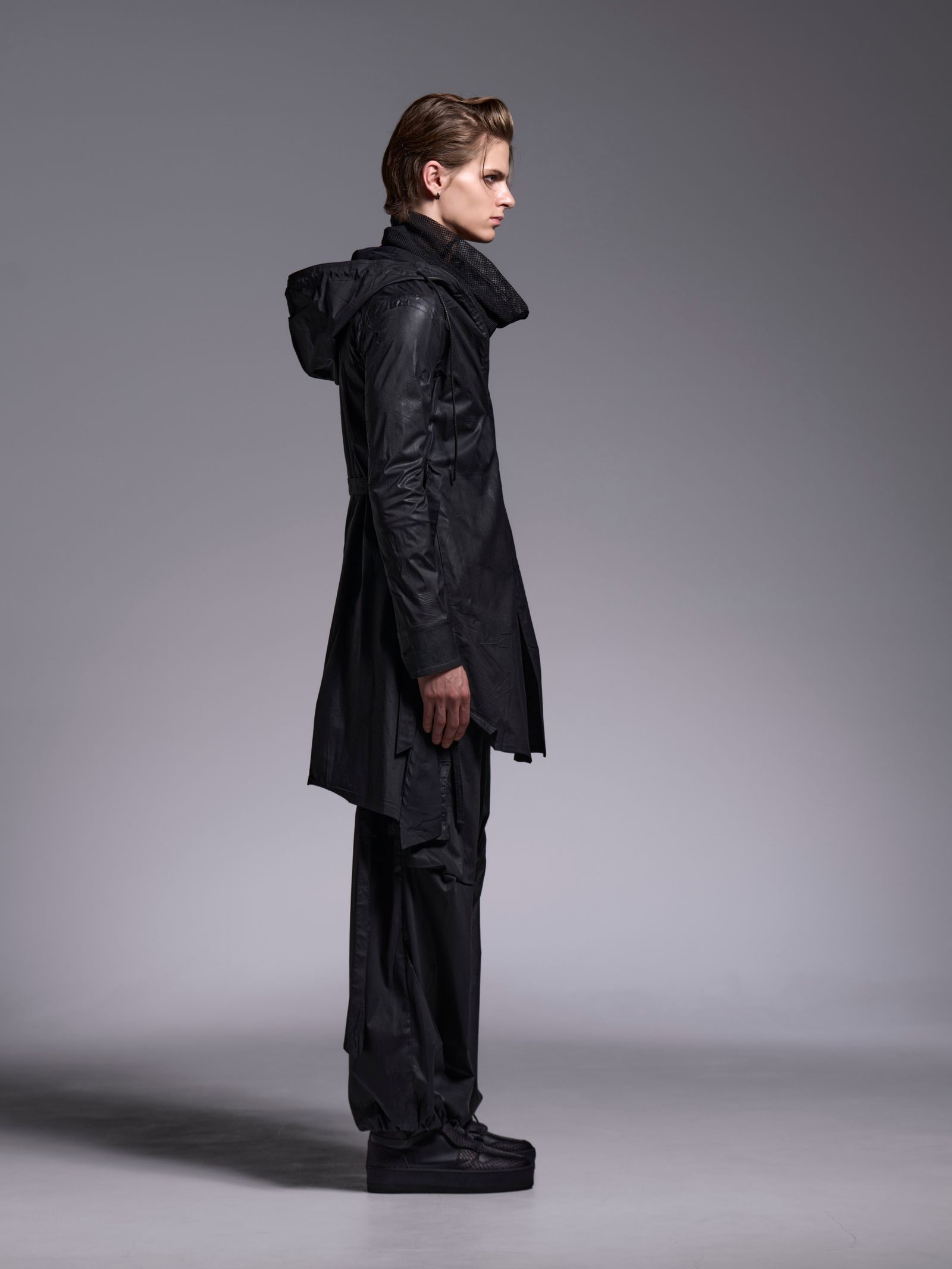 【予約品 1月4日(日) 締切】Flare Hoodie Coat / フレアフーディーコート / ブラックコーティング