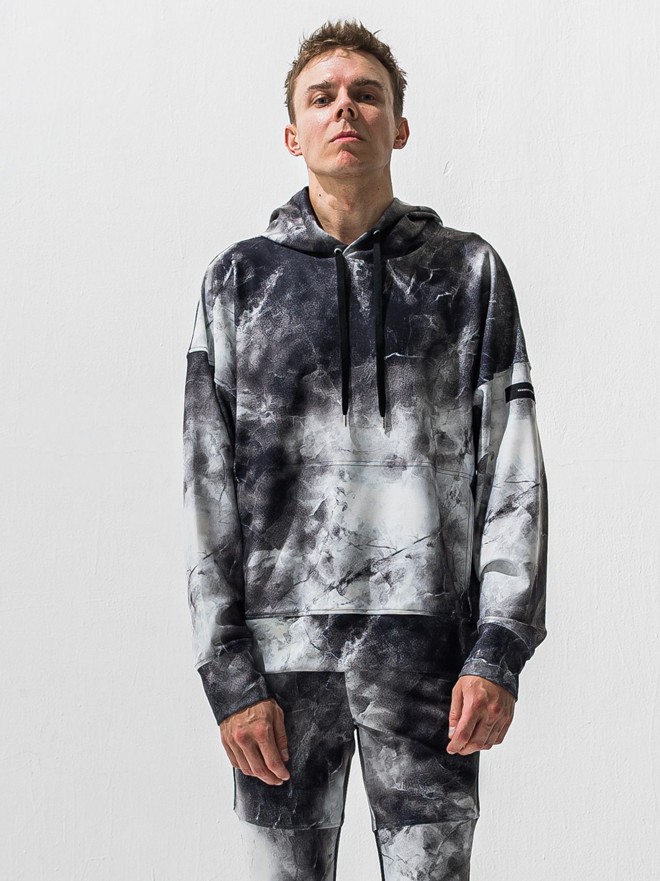 【予約品 9月6日(日) 締切】OVER HOODIE / トリコット オーバーパーカー / マーブルブラック