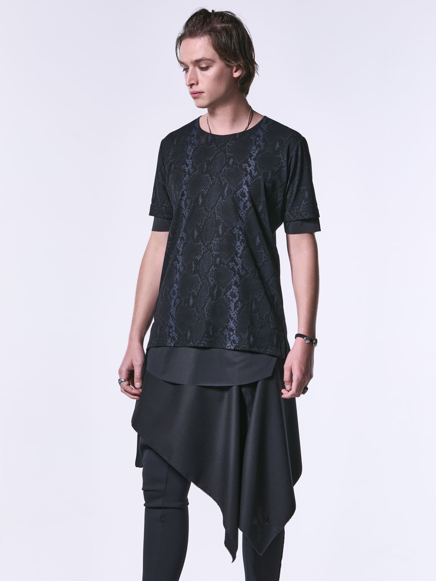 《予約品》 CrewNeckLayered-T / メッシュ Tシャツ / ブラックパイソン