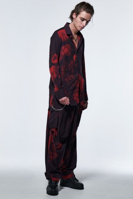 《予約品》 FlareShirt / ブラック&レッド 【kiryuyrik】 2023年4月以降入荷予定