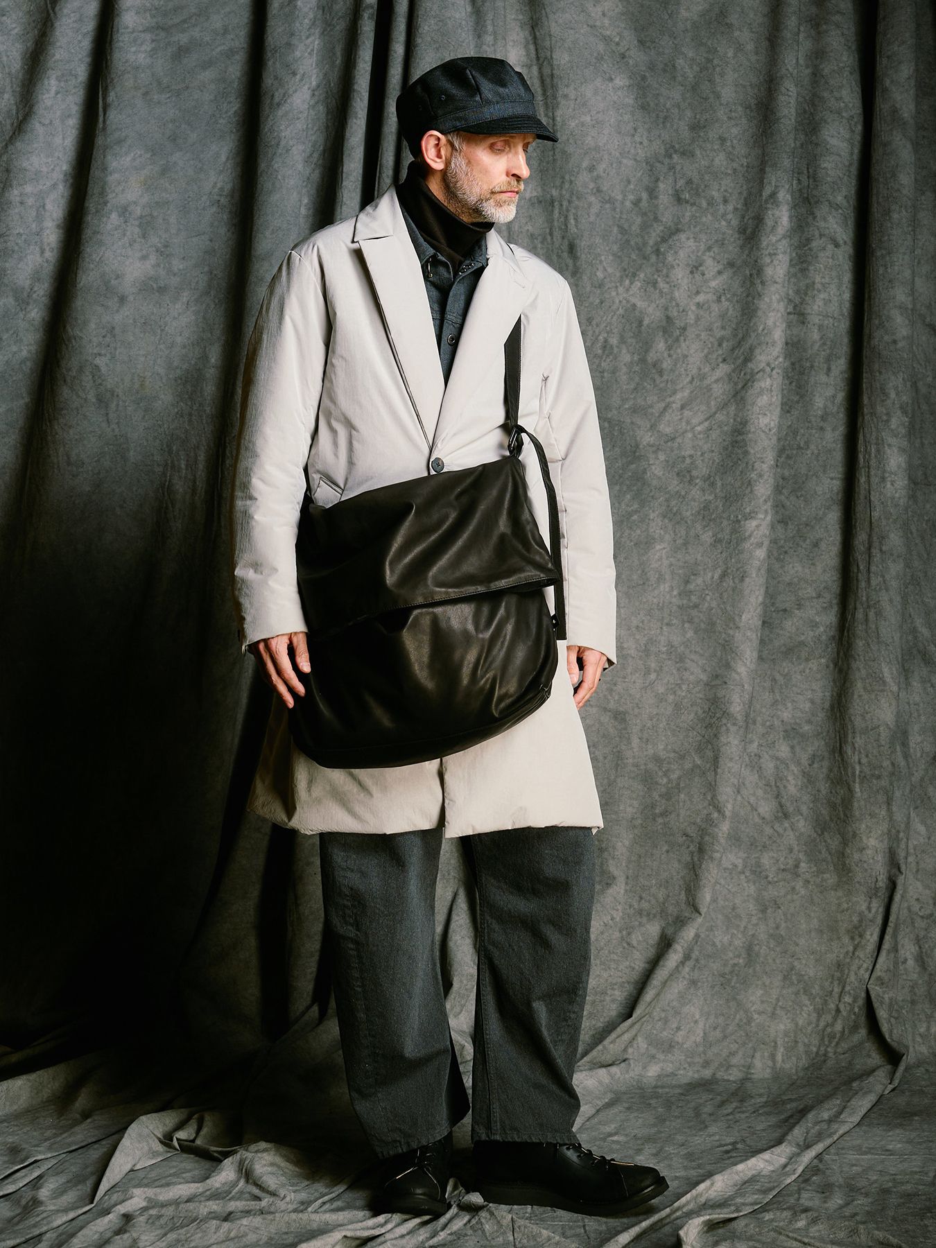 【予約品 4月19日(日) 18時締切】double breasted solid coat / ダブルブレスト ソリッド コート / フェードグレー