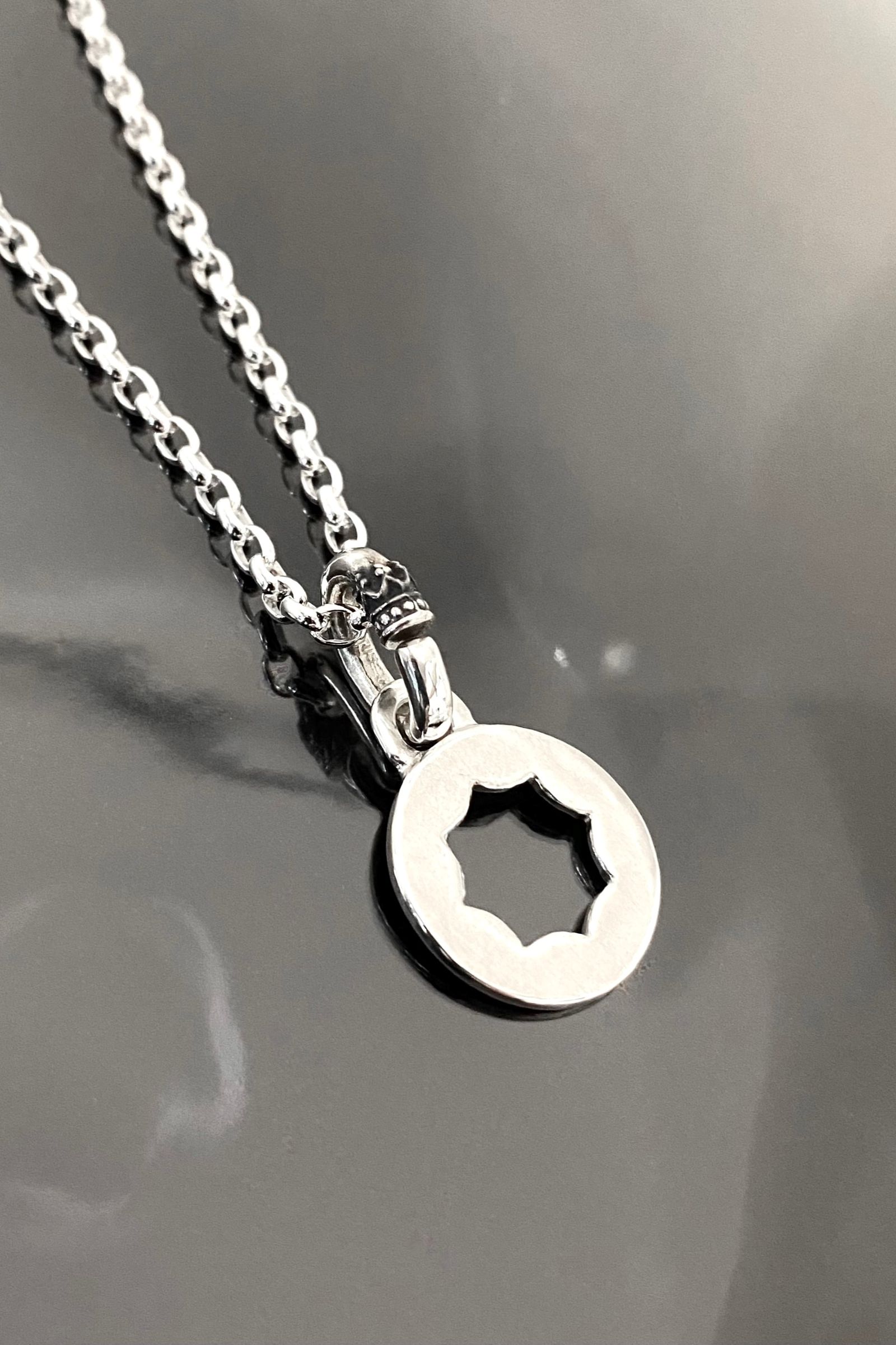 《受注生産》 CUT OUT FLOWER NECKLACE ネックレス 【GOD SIZE】 注文から1~2週間後入荷予定