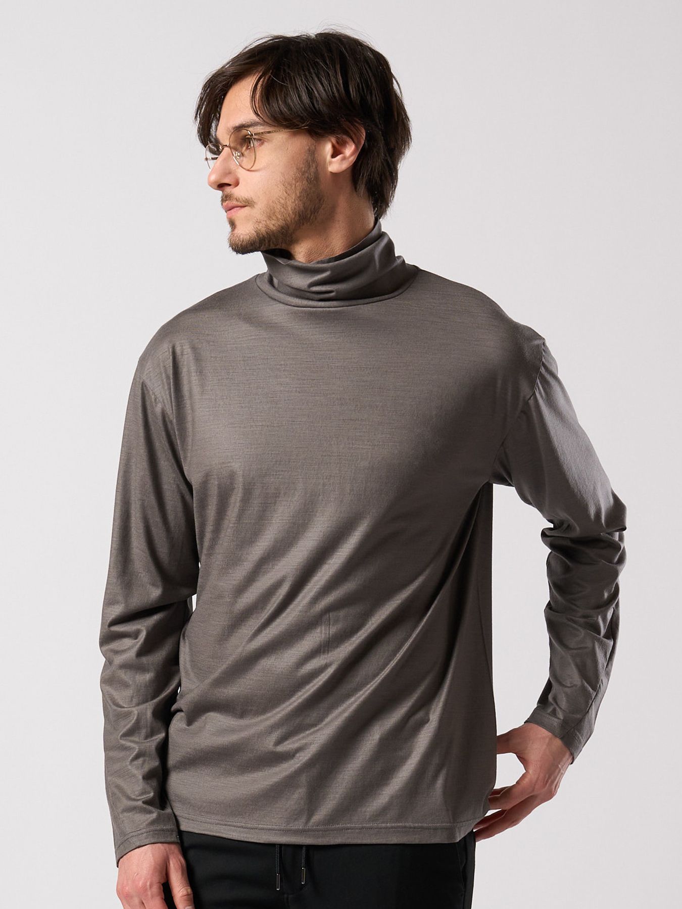 【予約品 4月19日(日) 18時締切】ex.comfy wool turtle  / メリノウールジャージー タートルネック / スチールグレー