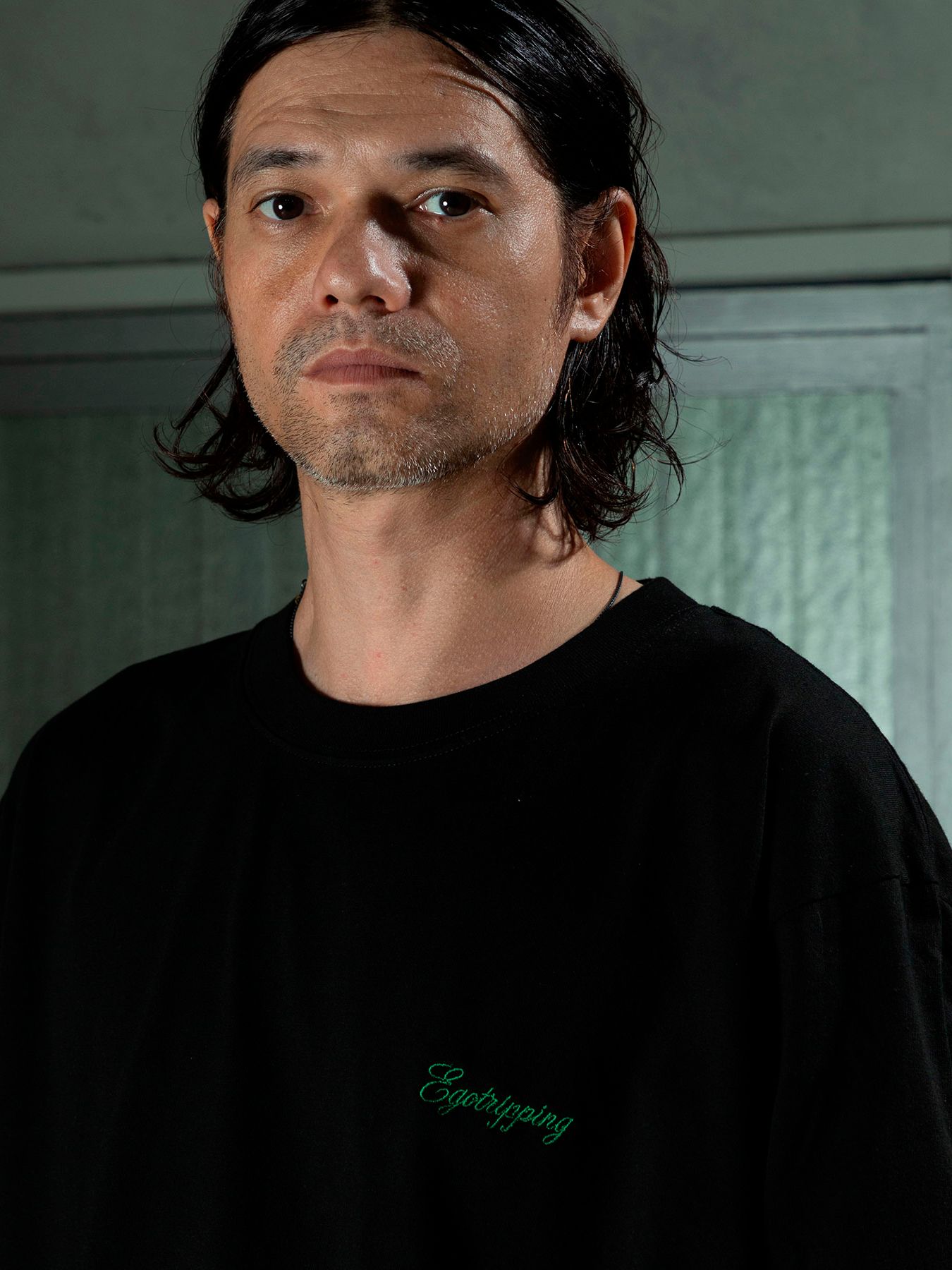 【予約品 11月9日(月) 締切】HEAVYOUNCE TEE Cw / ヘビーオンス バックプリントTシャツ / ブラック×グリーン