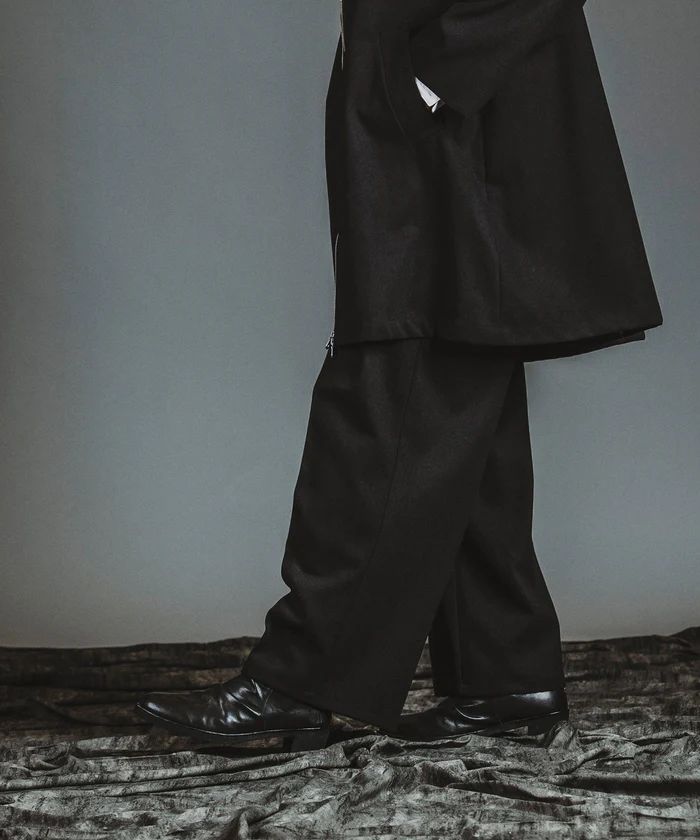 クロスタックワイドトラウザーズブラック【NOID.】