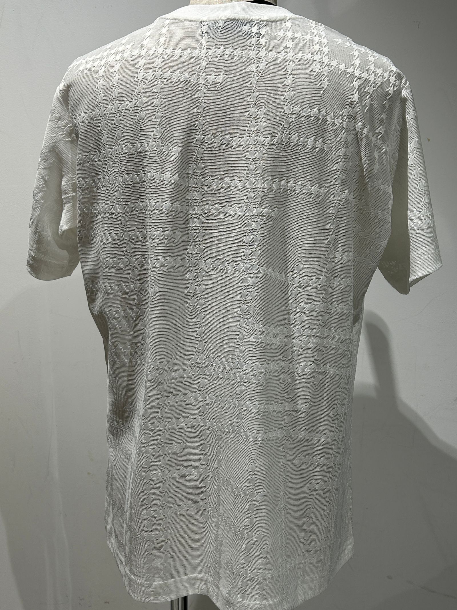 RANDOM HOUNDSTOOTH JACQUARD T-SHIRT / ホワイト