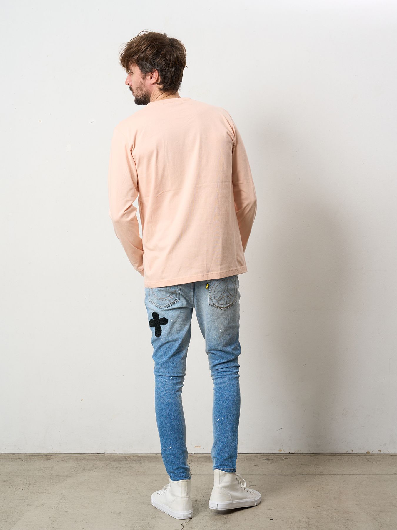 【予約品 5月8日(木) AM10時 締切】 5.6ozコットン天竺 レオパードスタースマイル発泡プリント LS Tシャツ / ペールピンク