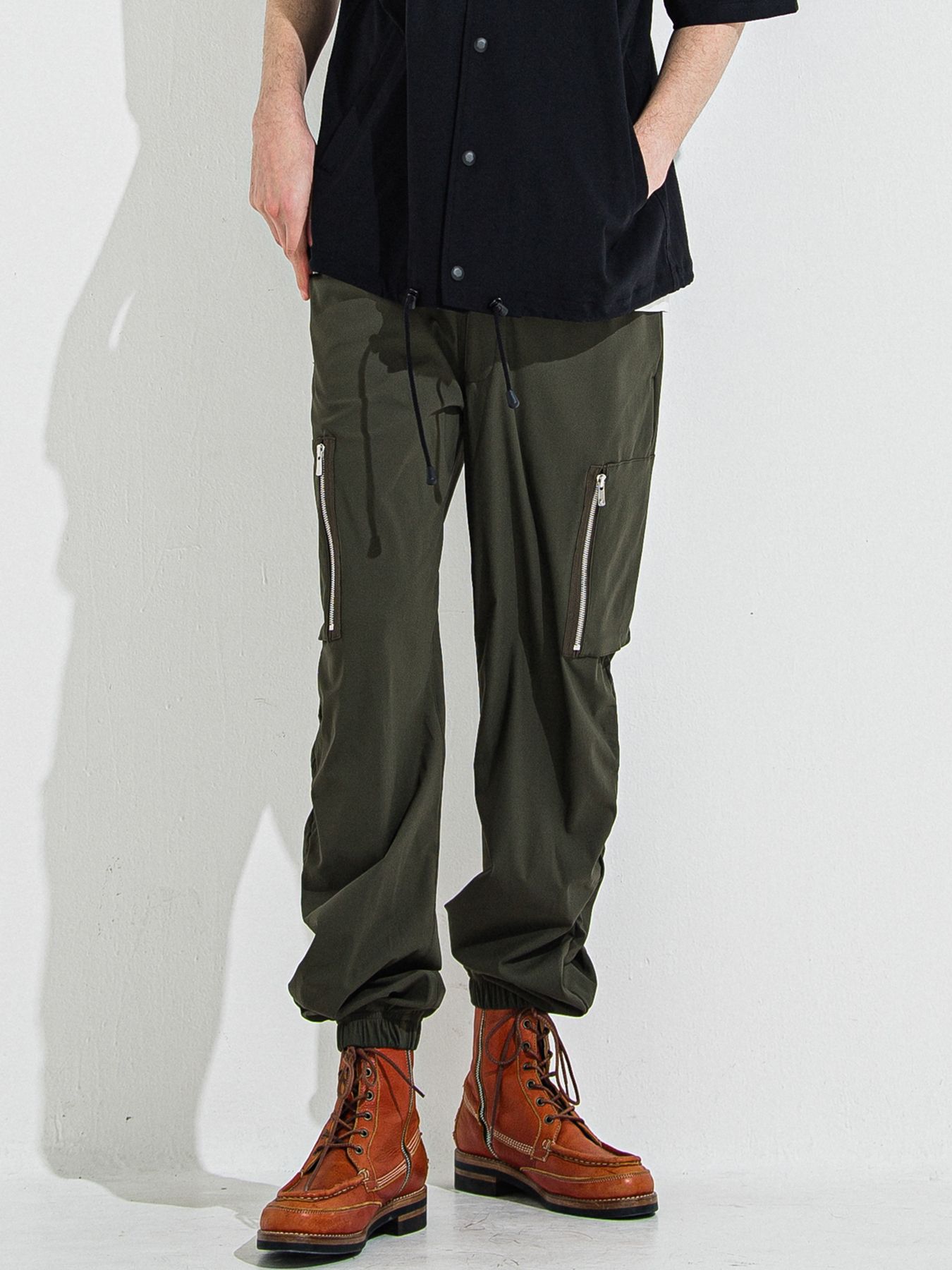 【予約品 】DAVID NYLON CARGO PANTS / デヴィッドナイロンカーゴパンツ / カーキ