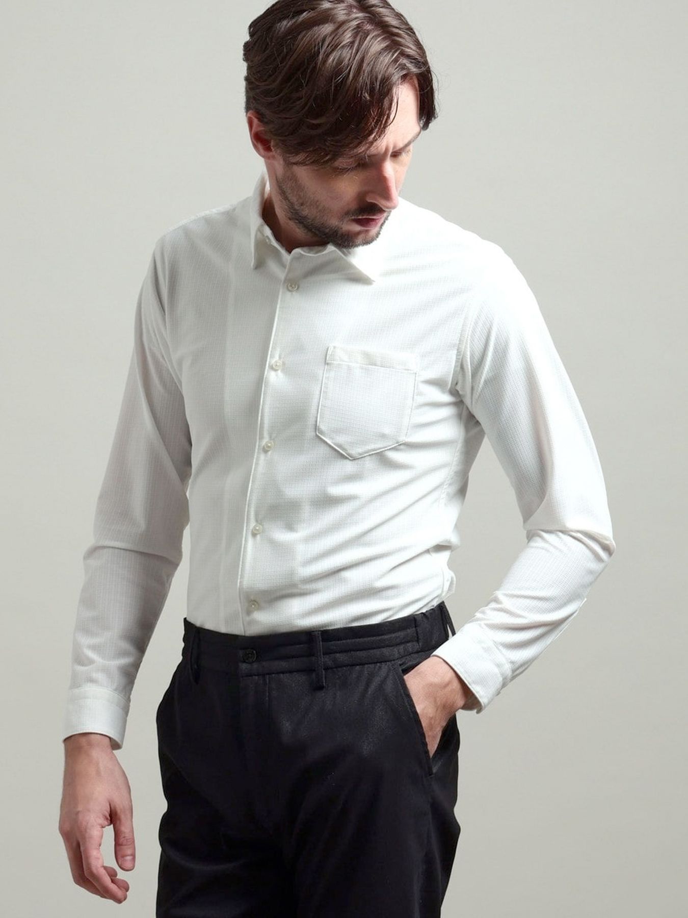 シアーマイクロチェックレギュラーカラーシャツ / ホワイト 【HIDEAWAYS BLACK】