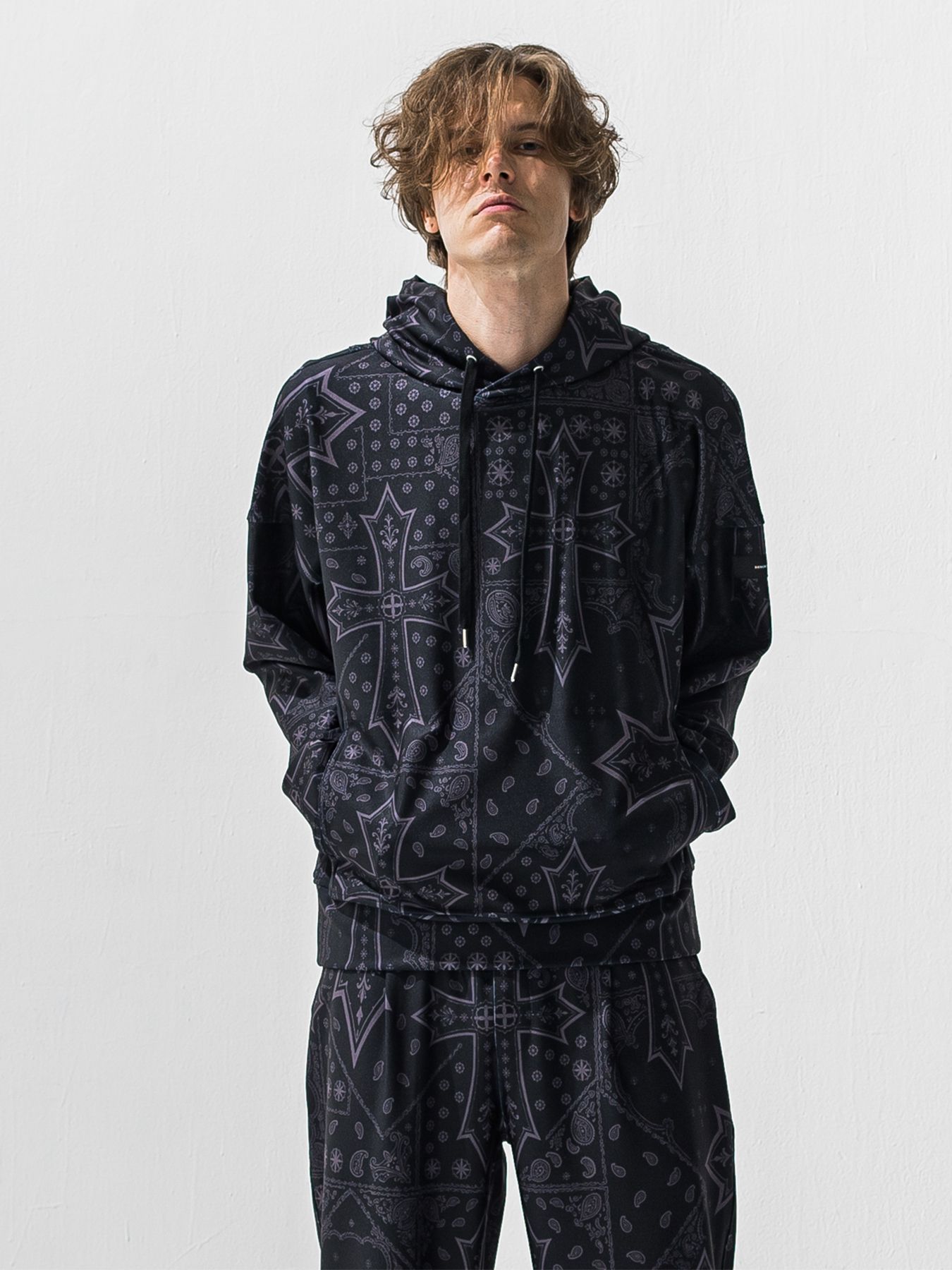 【予約品 9月6日(日) 締切】OVER HOODIE / トリコット オーバーパーカー / クロスブラック