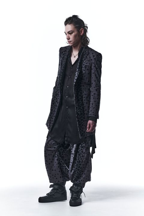 《予約品》 PeackedLongJacket テーラードジャケット LeopardSuede / Grey 【kiryuyrik】 10月入荷予定