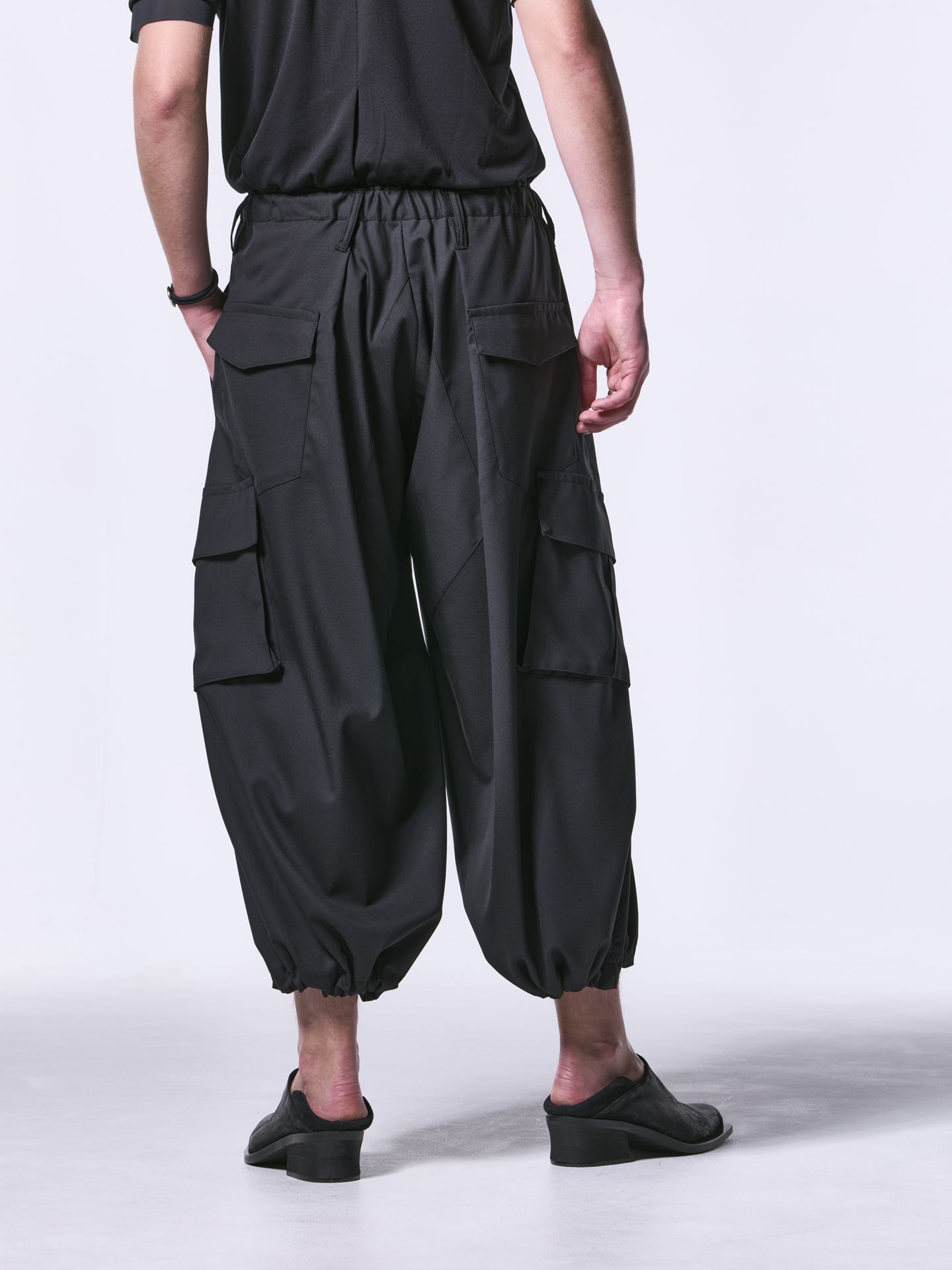 《予約品》 SharringWideTuckCargo / ワイドタックカーゴ / ブラック