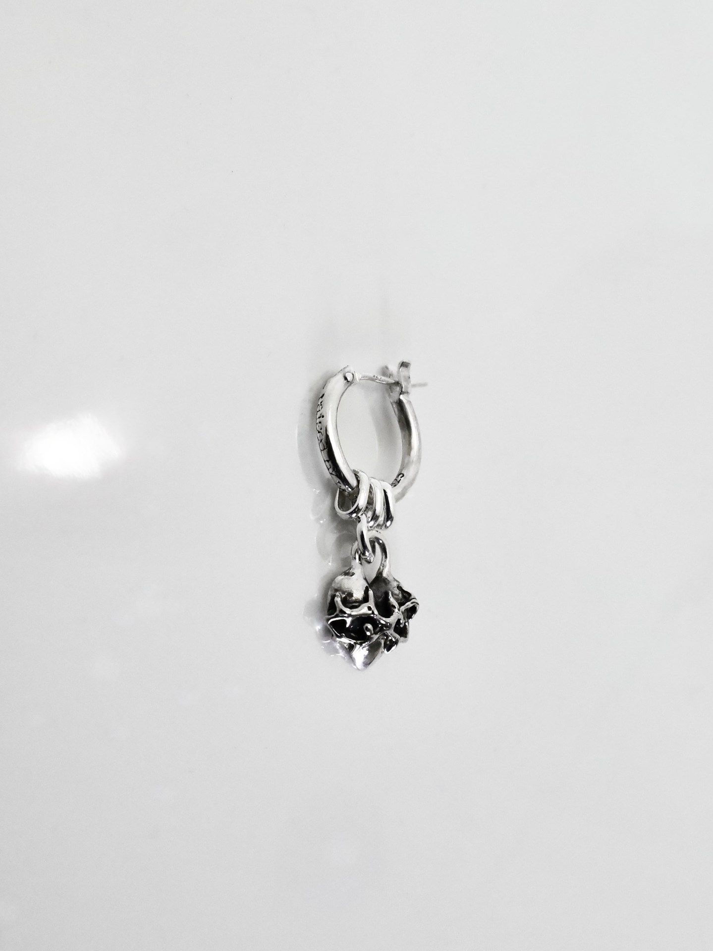 《受注生産》 THIN HOOP -raised by wolves- with OVAL and HEART / レイズド・バイ・ウルヴス シンフープ ウィズ オーバル&ハート 【注文から2～3週間後入荷予定】