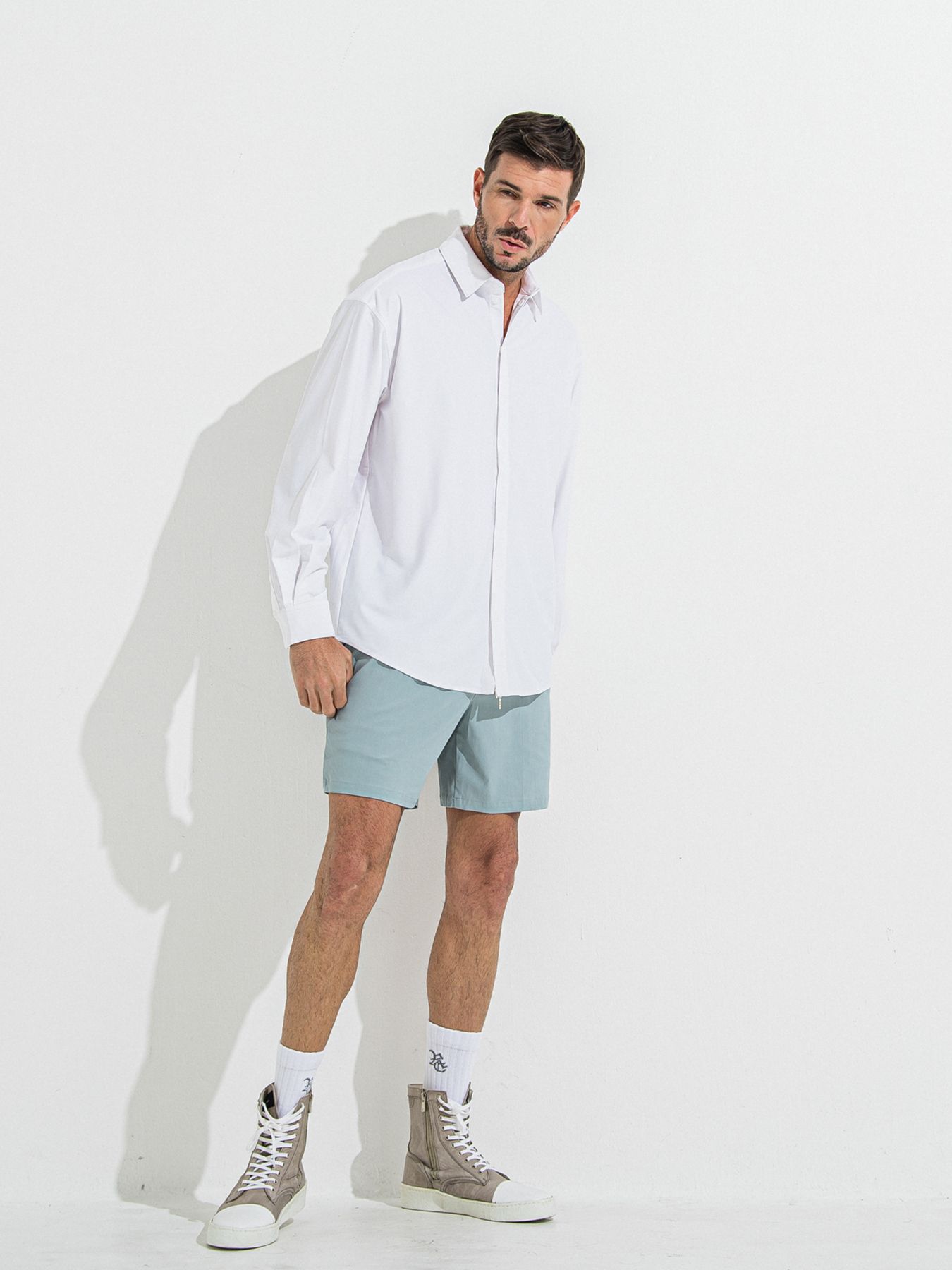 【予約品 】TV NYLON SHORTS / ティーヴィーナイロンショーツ / アクア