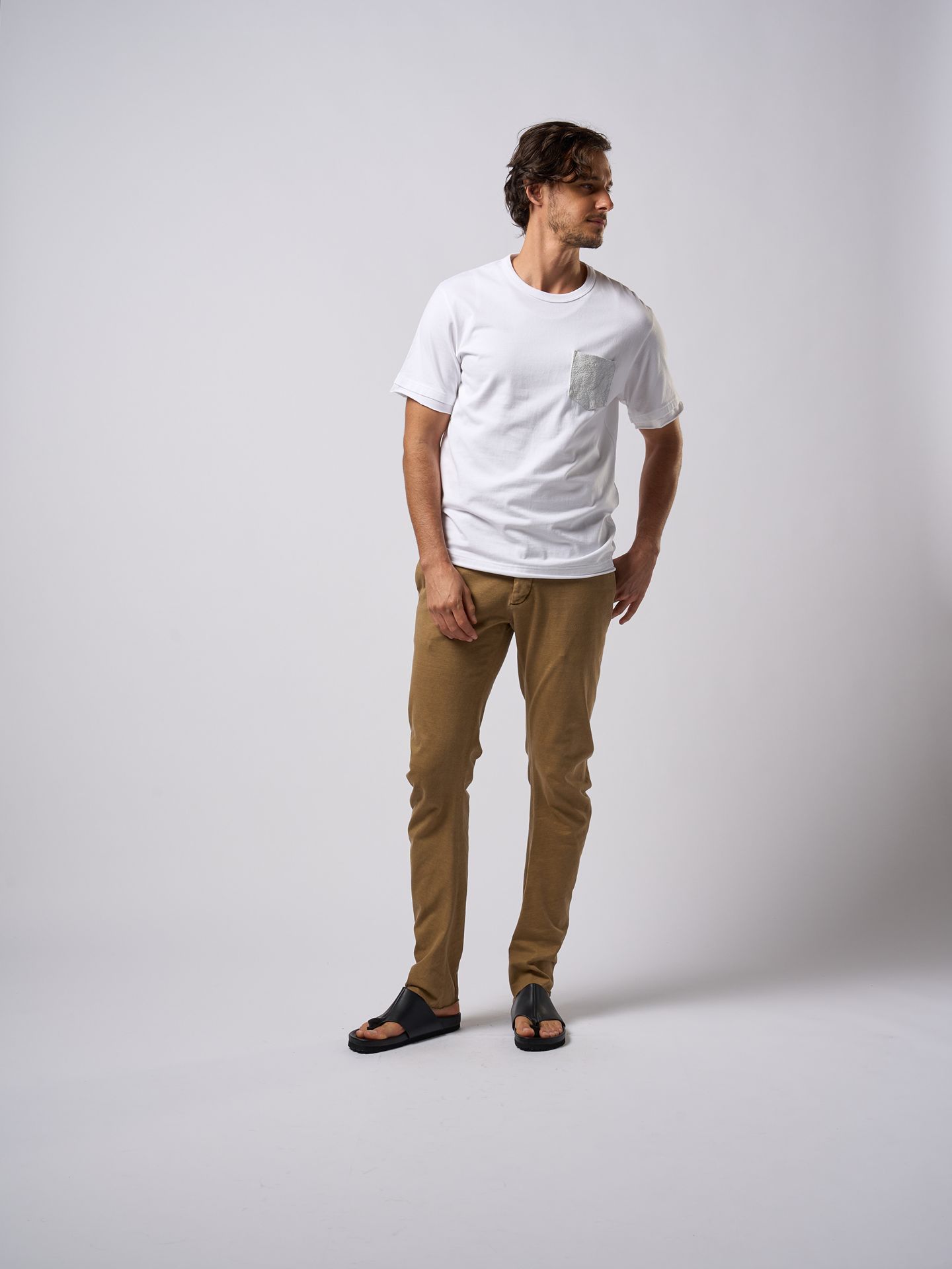 【予約品9月19日 10時締め】 crash leather pocket Tee  / Tシャツ / ホワイト