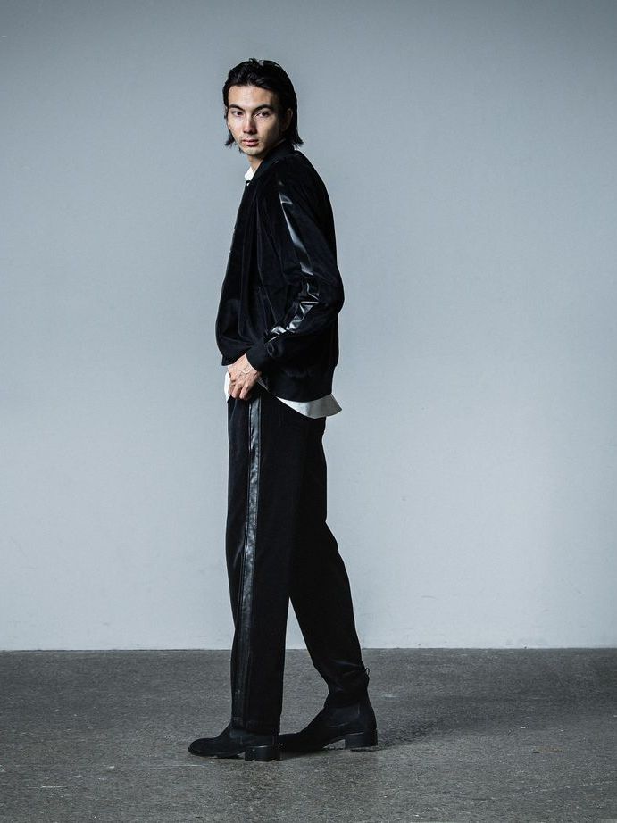 《予約品》 VELOUR SEMI WIDE PT  / ベロアラインワイドパンツ / ブラック