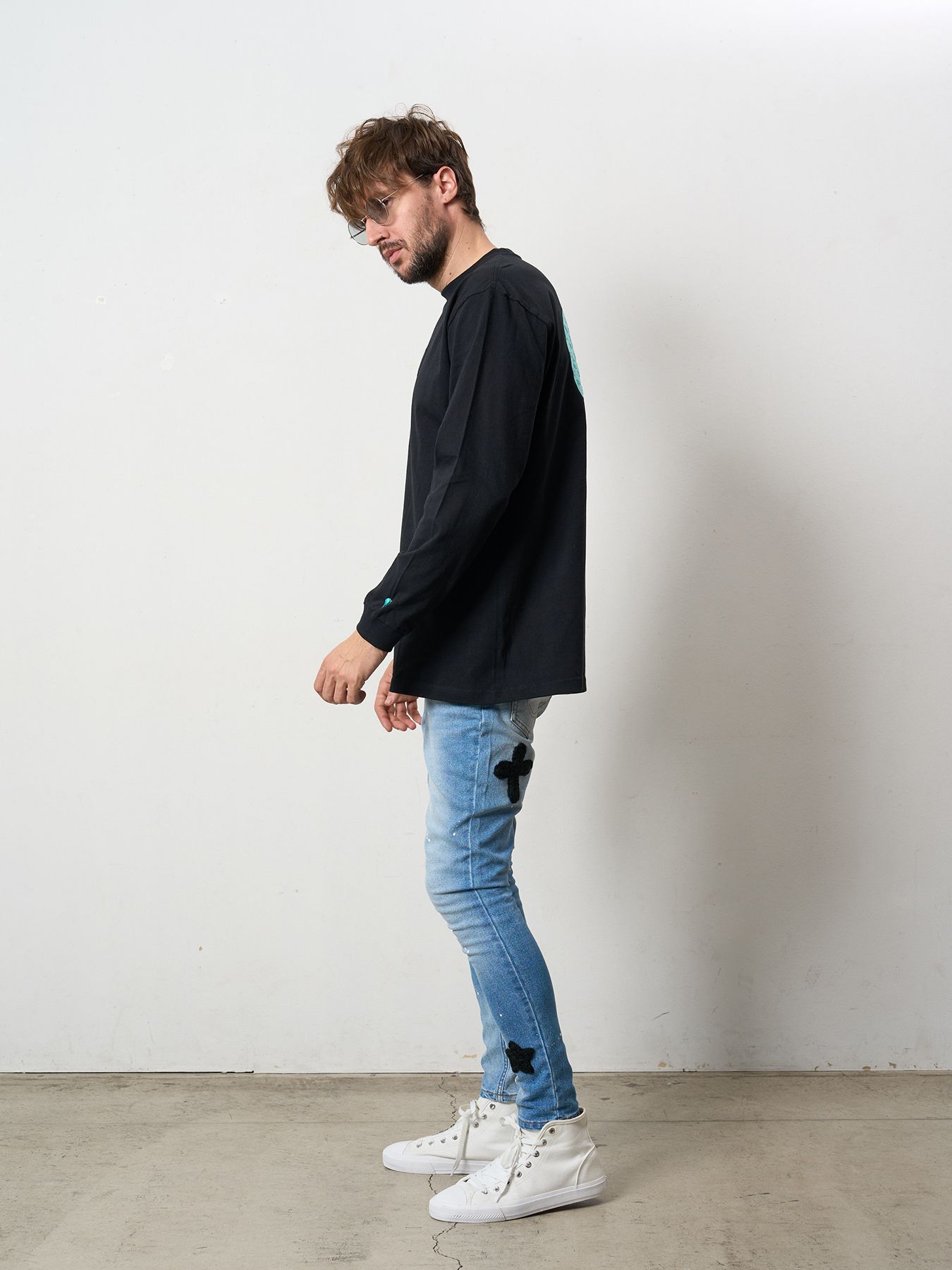【予約品 5月8日(木) AM10時 締切】 5.6ozコットン天竺 スターグラムハート＆シークインLS Tシャツ / ブラック