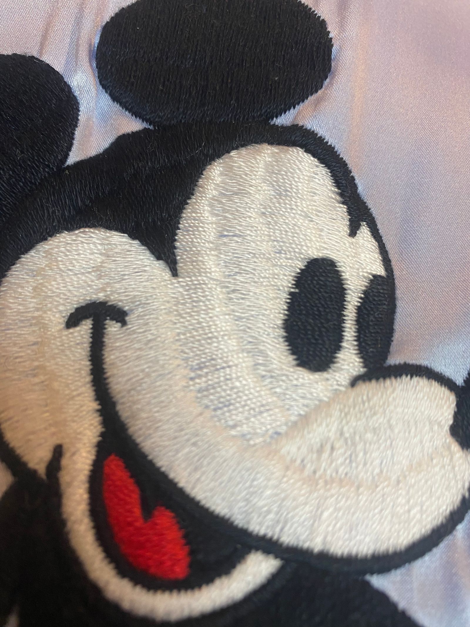 71 MICHAEL - ミッキーマウス刺繍SILK100%スカジャン スカイ 71 MICHAEL - ミッキーマウス刺繍SILK100%スカジャン スカイ