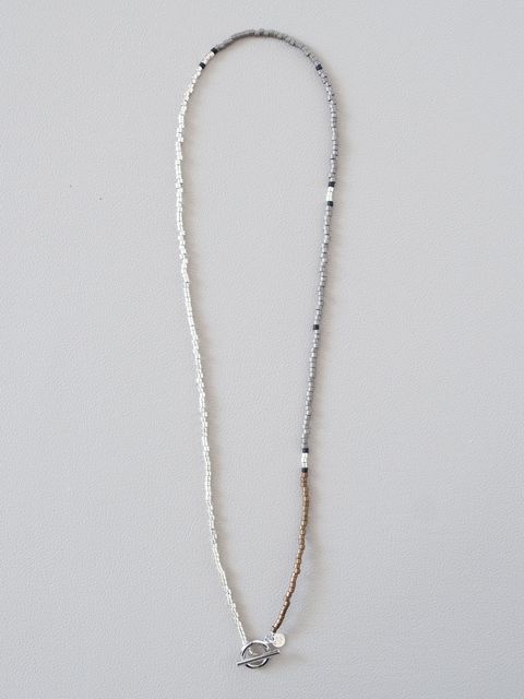 《予約品》 BEADS NECKLACE / ネックレス / グレー・シルバー 【Iroquois.SENTI】
