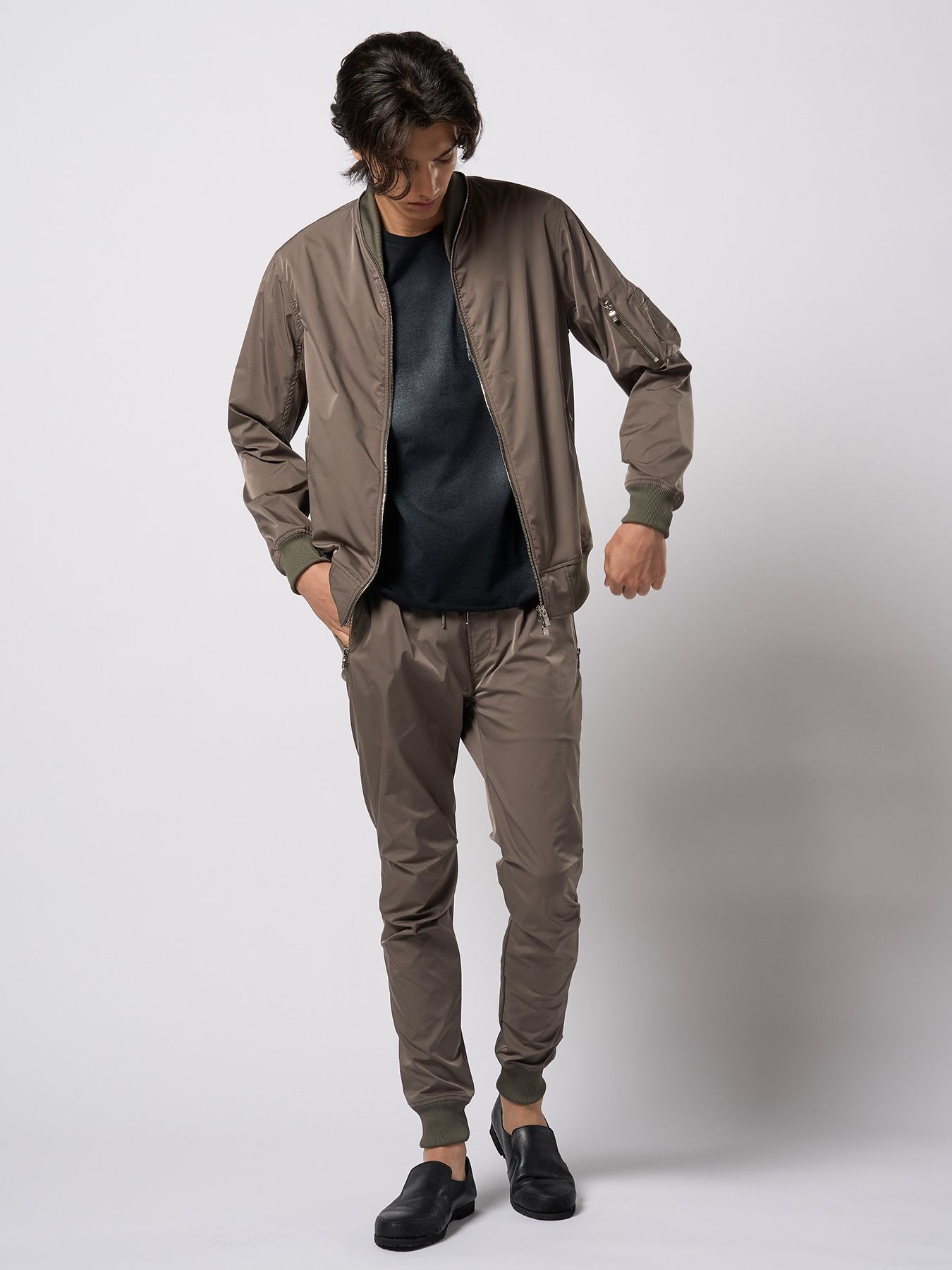 【予約品 9月23日(火) 締切】spray dye leather pocket-T / スプレーダイ レザーポケットTシャツ / ブラック×シルバー