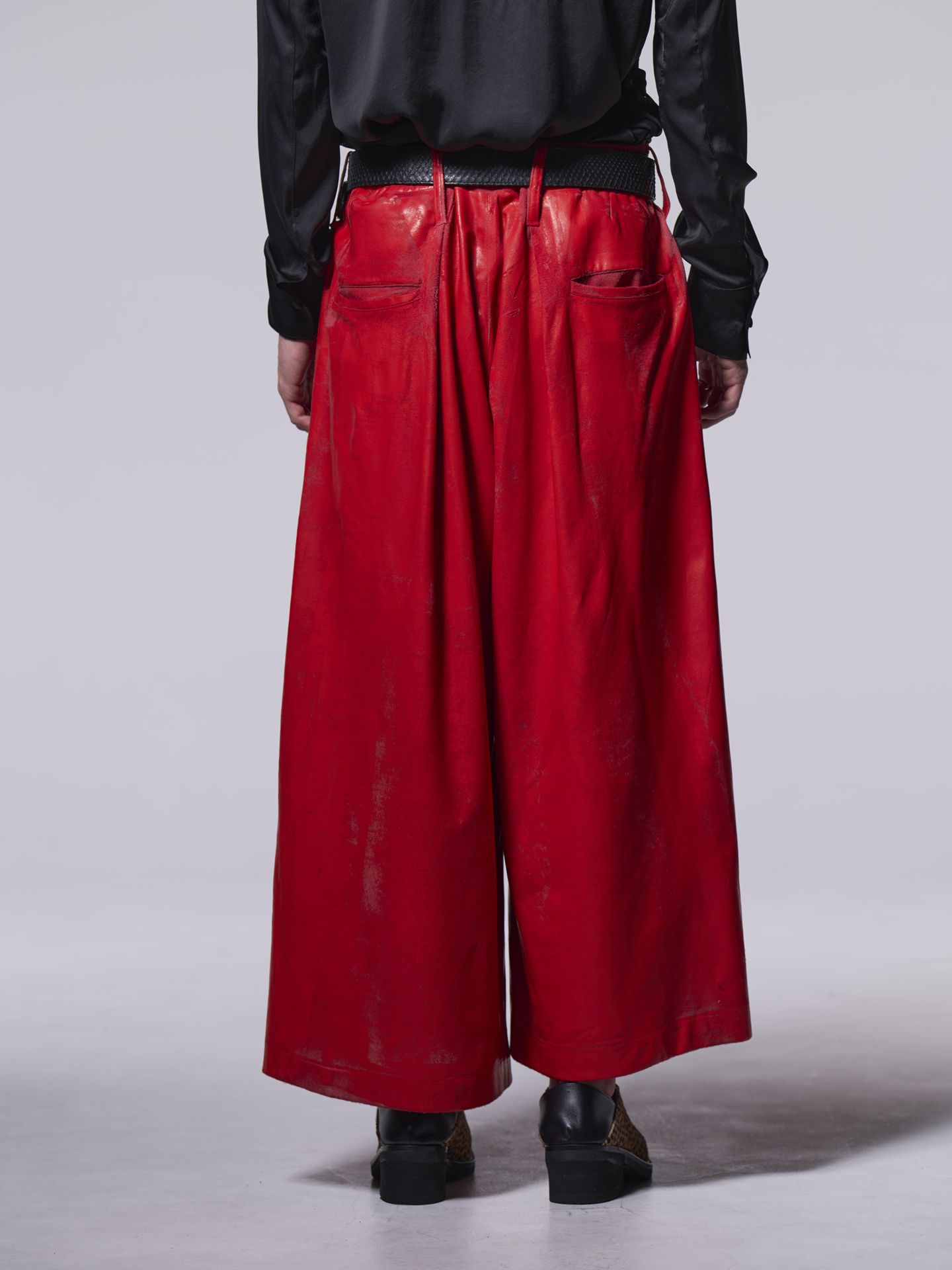 《予約品》 HAKU ジャージWideTuckSlacks / ワイドタックスラックス / レッド