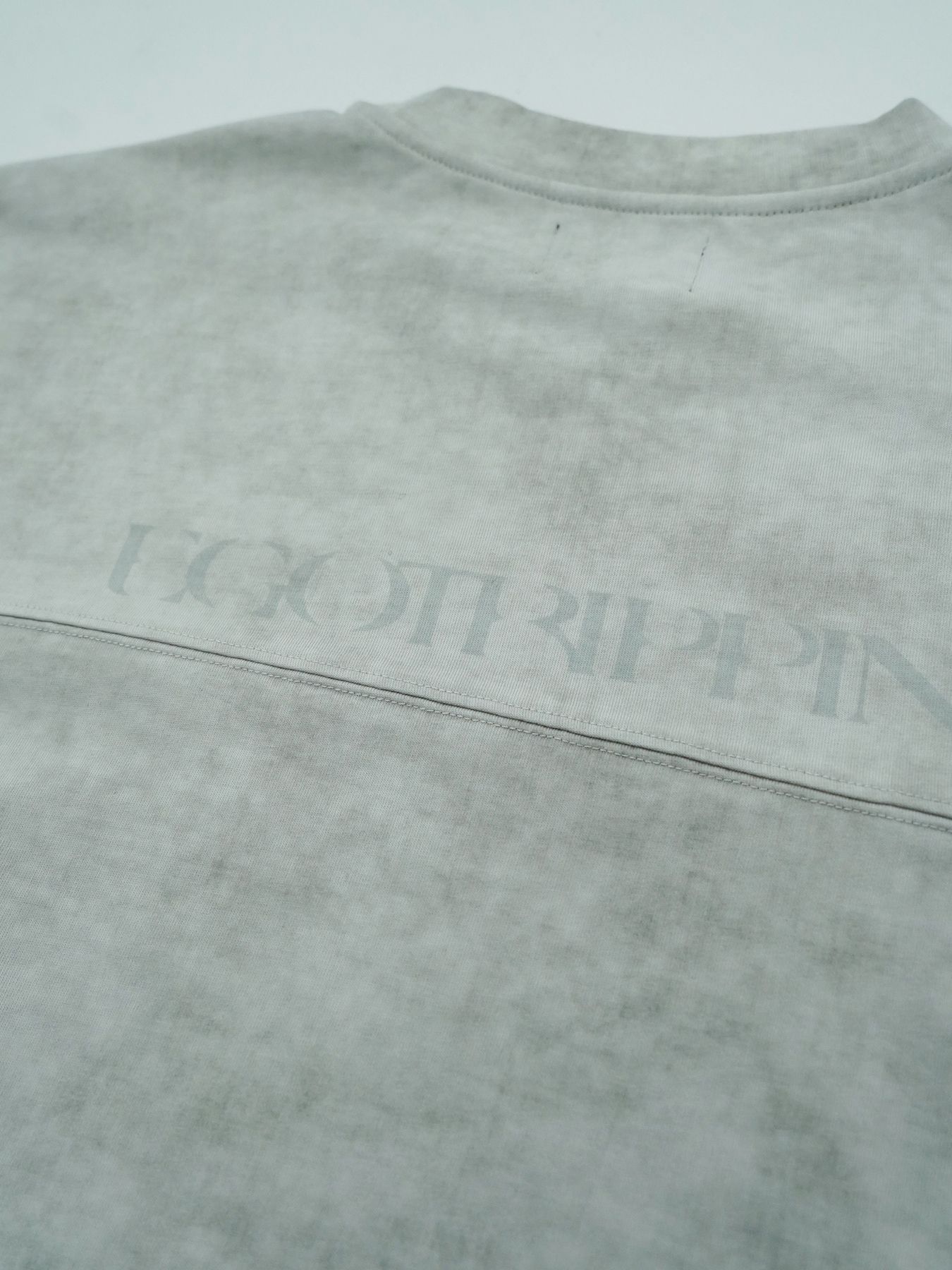 【予約品 2月1日(日) 締切】SWITCHCUT / ロゴプリント カットソー  / グレー