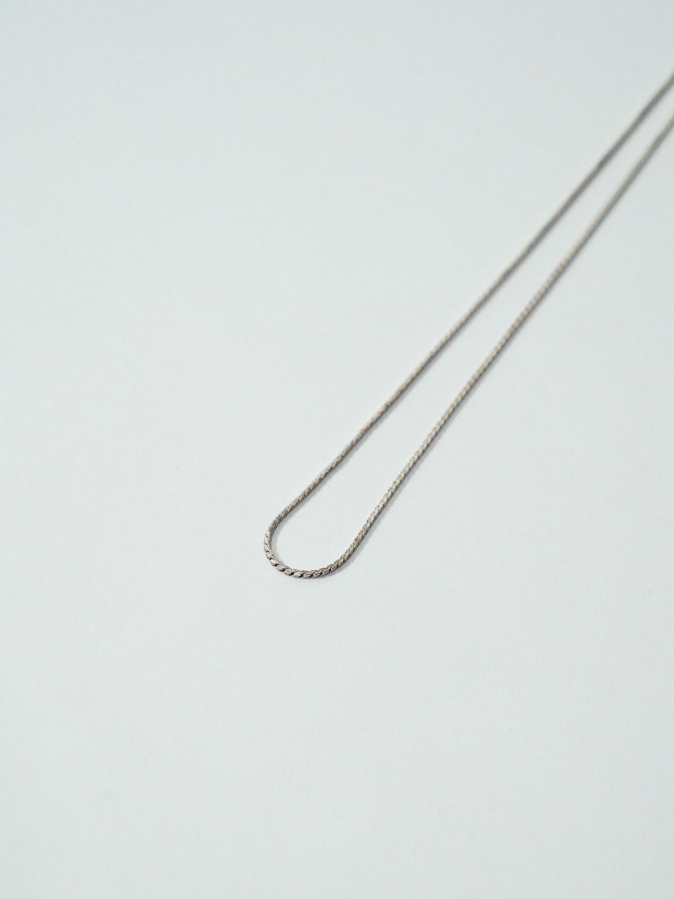 【予約品 5月27日(水) 締切】DRAGONSCALES NECKLACE narrow / チェーンネックレス / シルバー