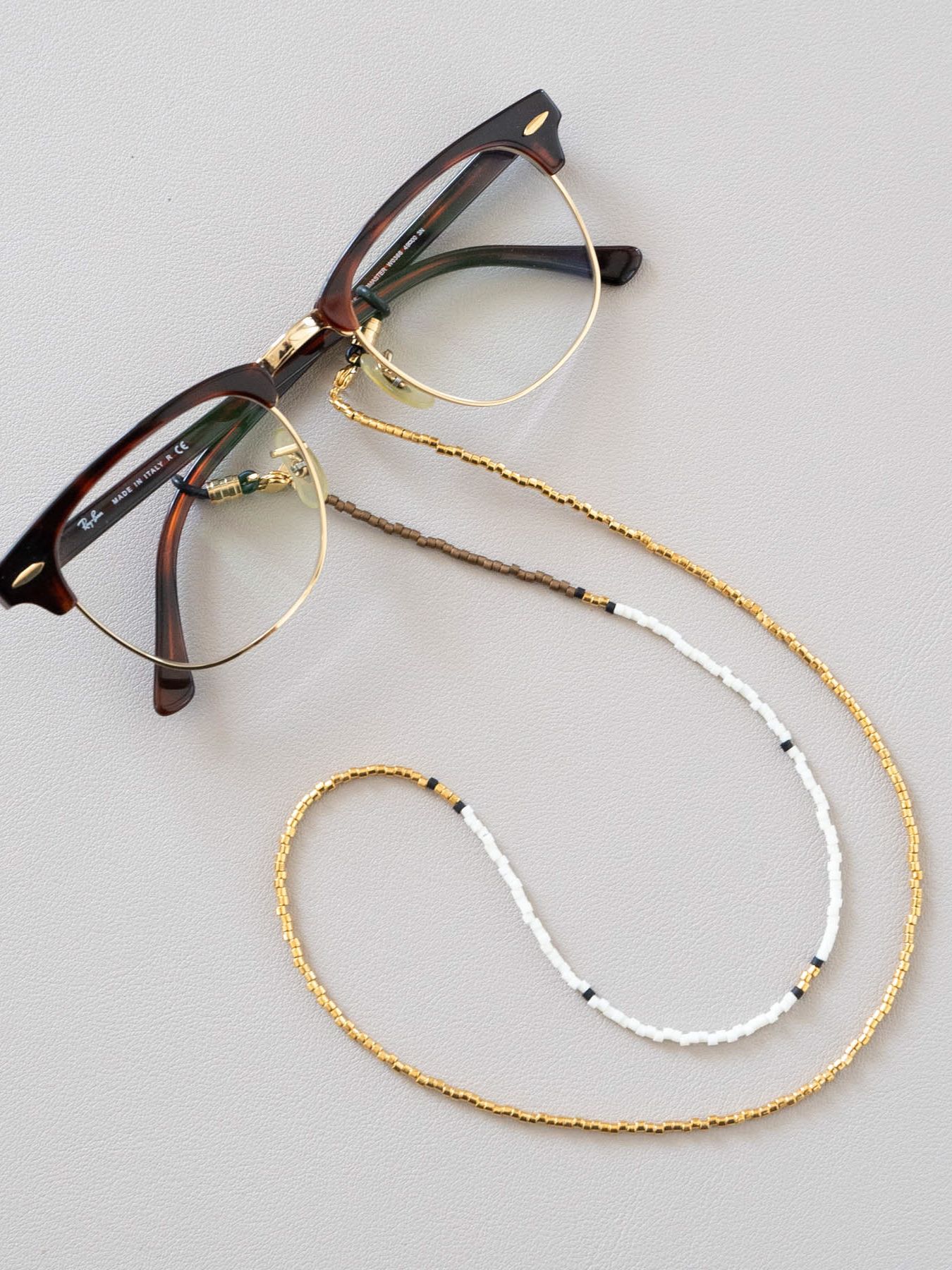 《予約品》 BEADS GLASS CORD&NECKLACE / グラスコード&ネックレス / ホワイト・ゴールド 【Iroquois.SENTI】