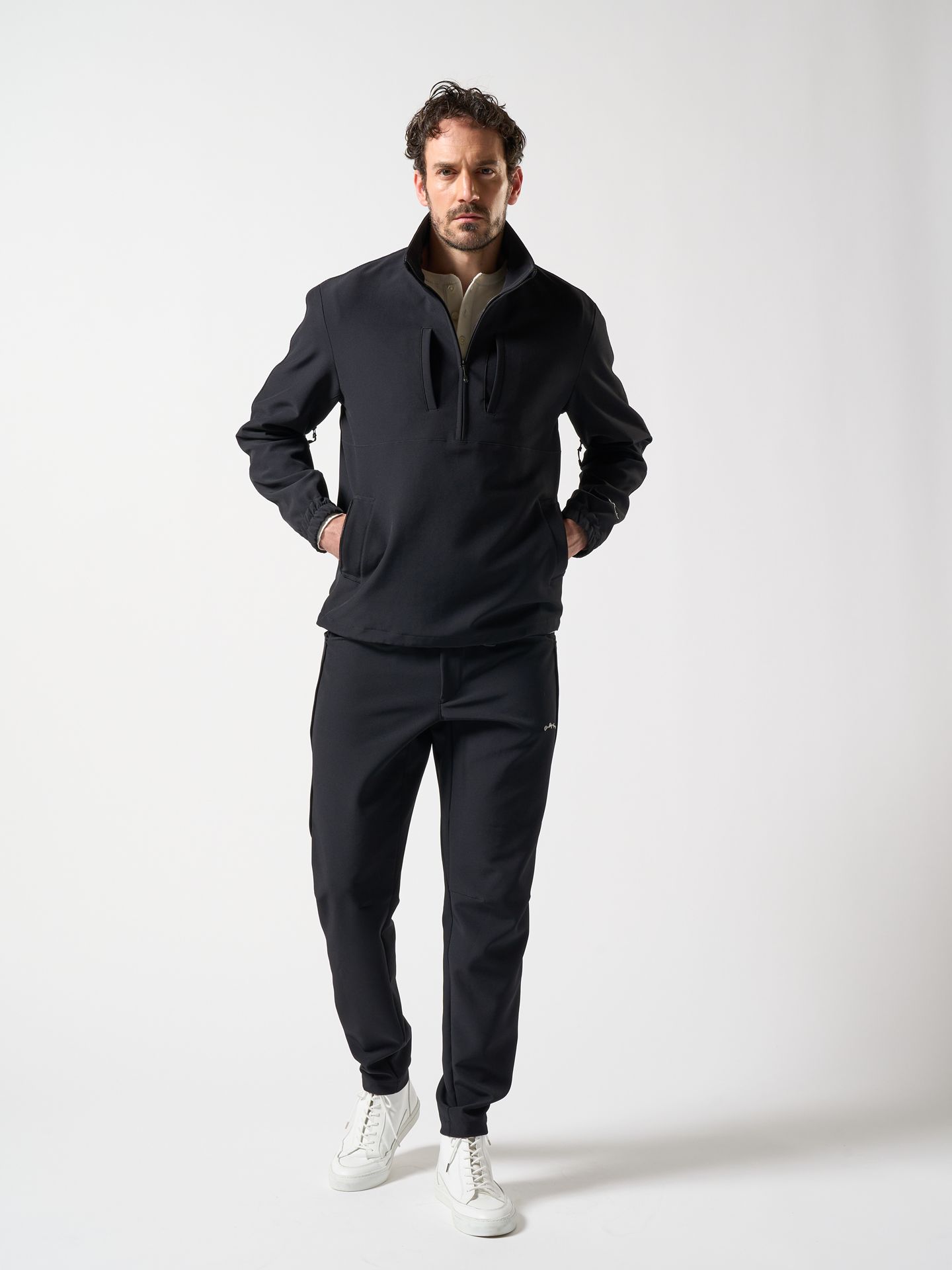 【予約品】 comfy anorak JKT / ジャケット / ブラック