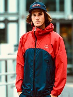 muta Light Shell Hooded Jacket / 撥水フードジャケット / レッドWネーム 【Acanthus×muta MARINE】