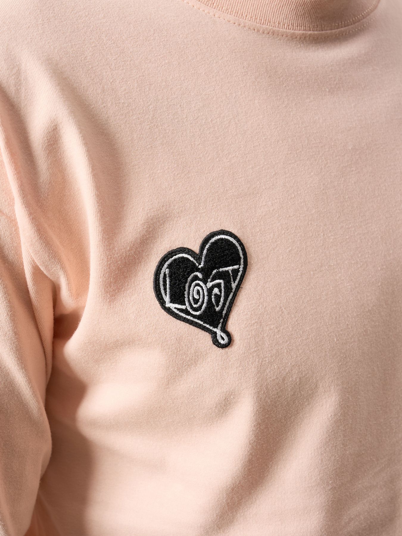 【予約品 5月8日(木) AM10時 締切】 5.6ozコットン天竺 CREATE YOUR OWN LUCK&マルチパッチワーク LS Tシャツ / ペールピンク