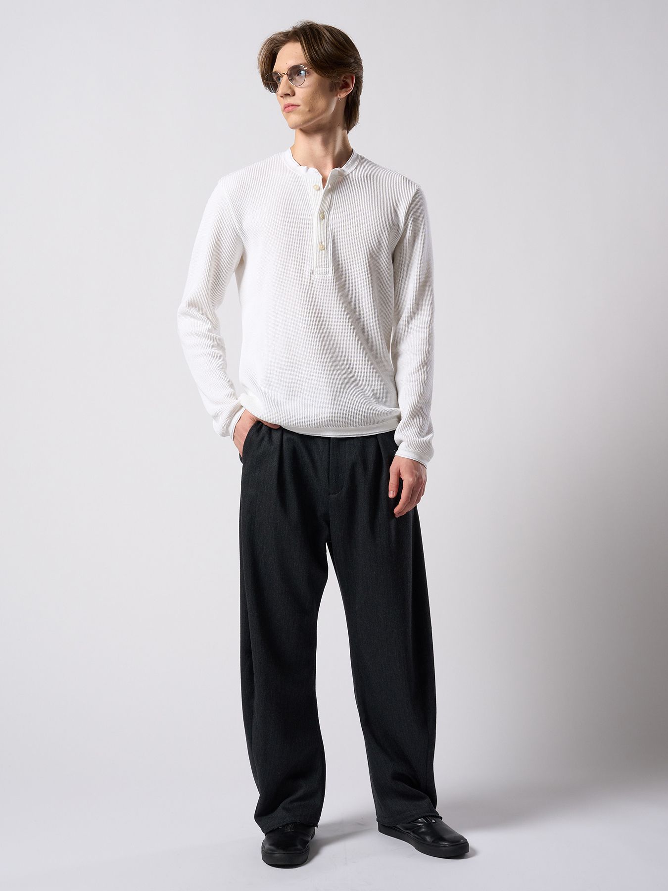 【予約品 4月19日(日) 18時締切】venetian stripe wide banana slacks / ヴェネツィアン ストライプ ワイドバナナスラックス / チャコール