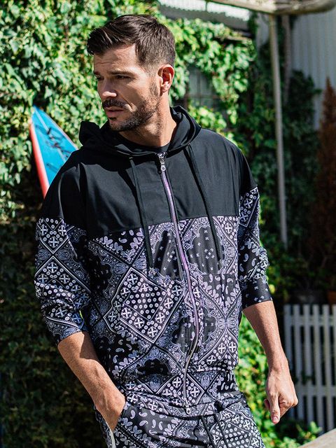 《予約品3月3日18：00締め》 Paisley RUSH OVER ZIPUP HOODIE / ラッシュガードパーカー / バンダナブラック