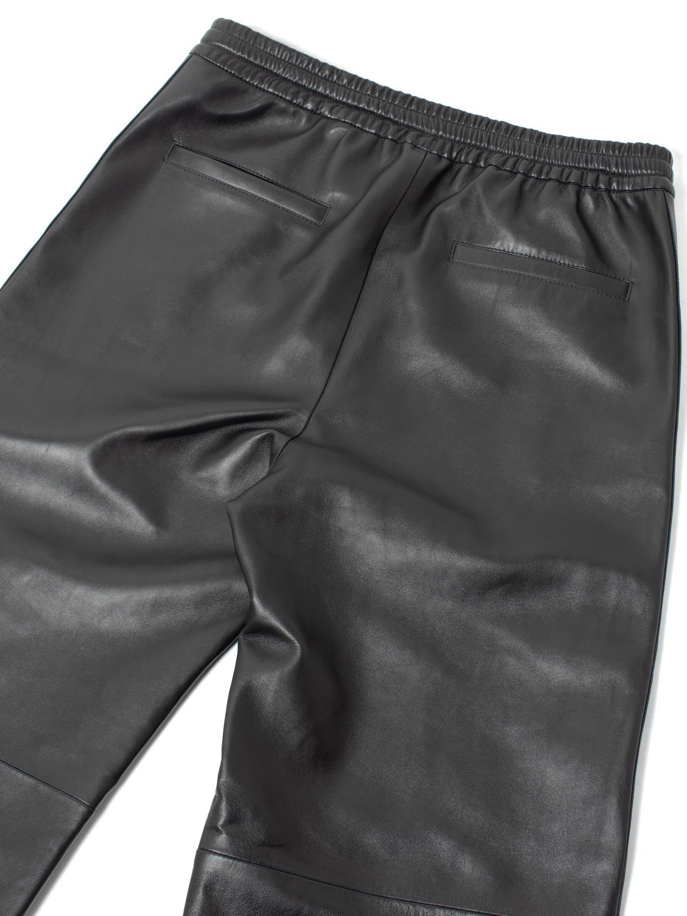 【予約品 9月27日(日) 締切】スペイン エントレフィーノ ラム トラックワイドパンツ / LIVITY/ BLACK