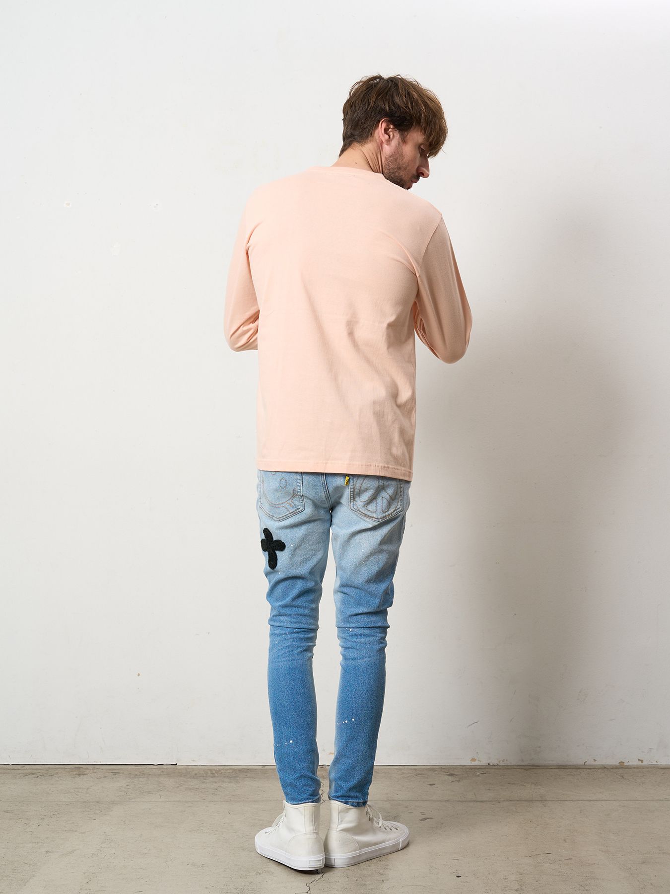 【予約品 5月8日(木) AM10時 締切】 5.6ozコットン天竺 レオパードスタースマイル発泡プリント LS Tシャツ / ペールピンク