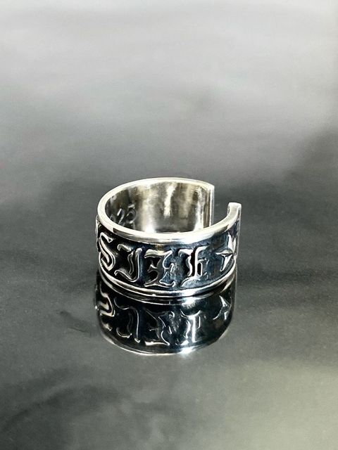 《受注生産》 LABEL EAR CUFF イヤーカフ / 注文から2～3週間後入荷予定