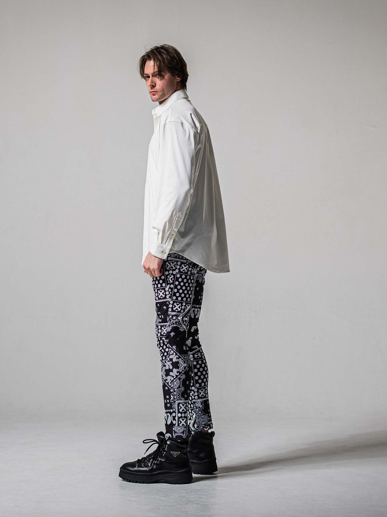 【予約品 11月16日(日) 締切】CHRIS EASY TUCK PANTS / スラックス イージーパンツ / バンダナブラック