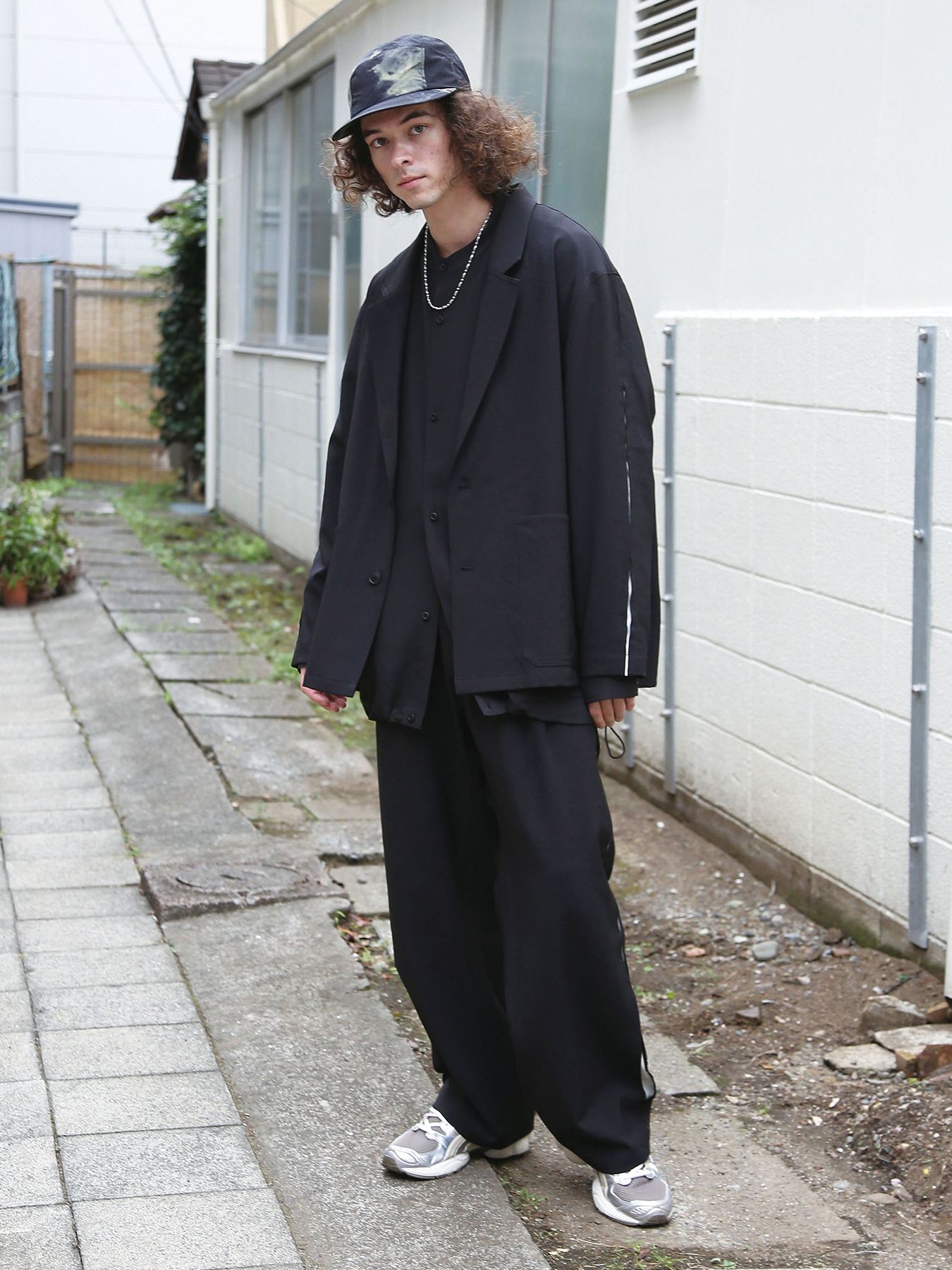 UNTRAD JACKET / ブラック×ホワイト【QUOLT】