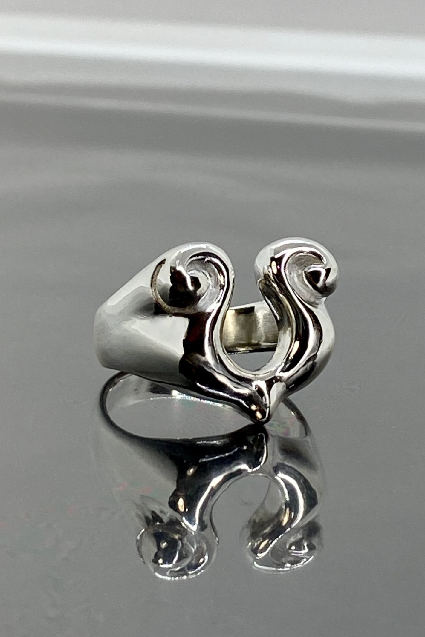 《受注生産》 RHYTHMIC HORSESHOE RING リング 【GOD SIZE】 注文から2～4週間後入荷予定