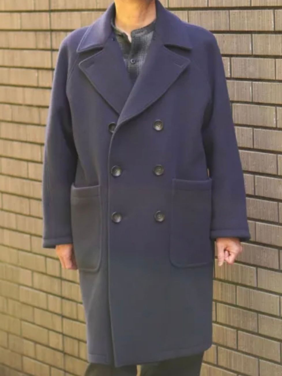 ウールモッサダブルオーバーコート NAVY 裏地ボアファー