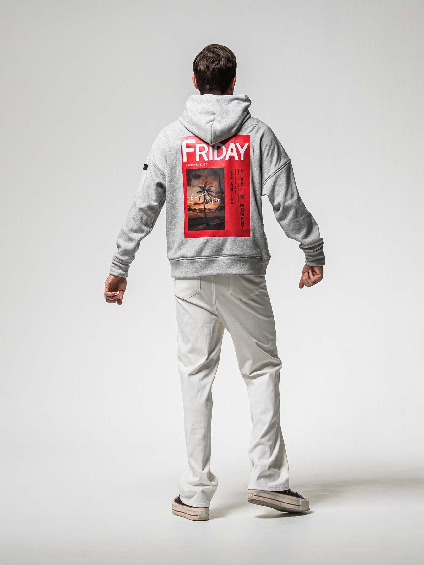 【予約品 8月31日(日) 締切】FRIDAY OLD COVER VEROURS FLEECE HOODIE / FRIDAYコラボ オールドカバー ベロアフリース フーディ / グレー