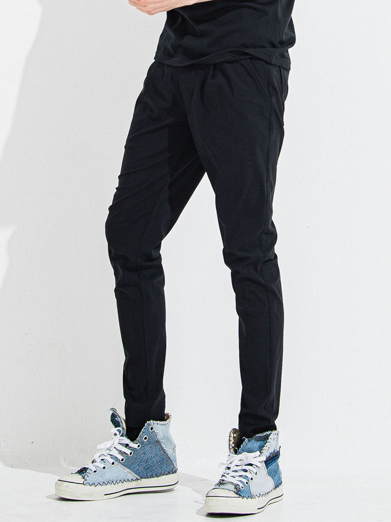 【予約品 】CHRIS EASY TUCK PANTS / クリスイージータックパンツ / ブラック