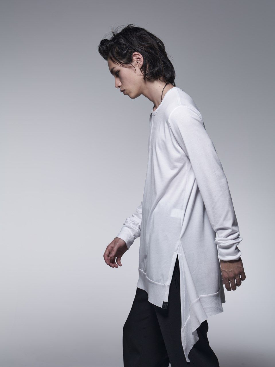 《予約品》 FlareCrewNeckT-Shirt / クルーネックTシャツ / ホワイト 【kiryuyrik】 7月以降入荷予定