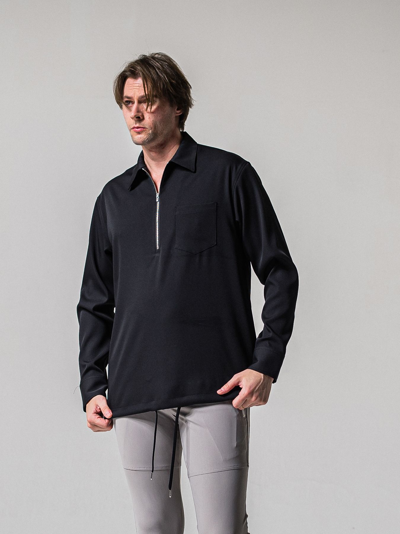 【予約品 11月16日(日) 締切】PULL OVER SATIN SHIRT / ジッププルオーバー サテンシャツ / ブラック